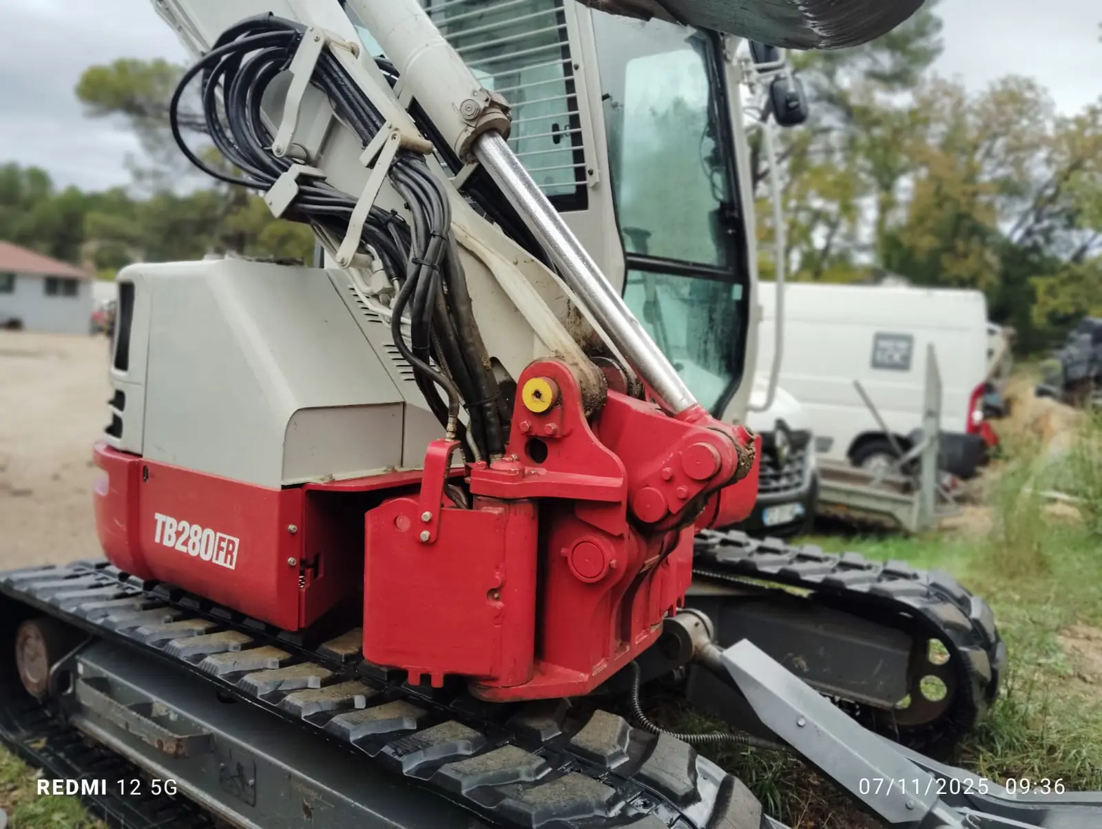 TAKEUCHI 280FR-11