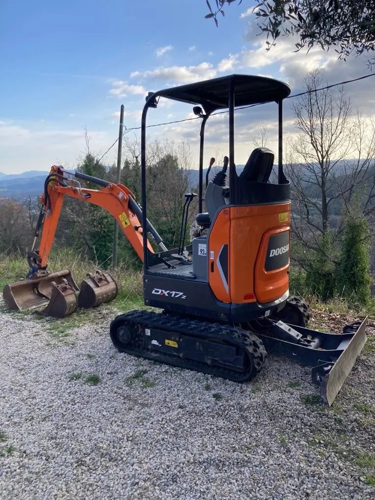 DOOSAN DX17-2