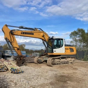LIEBHERR-R906-4