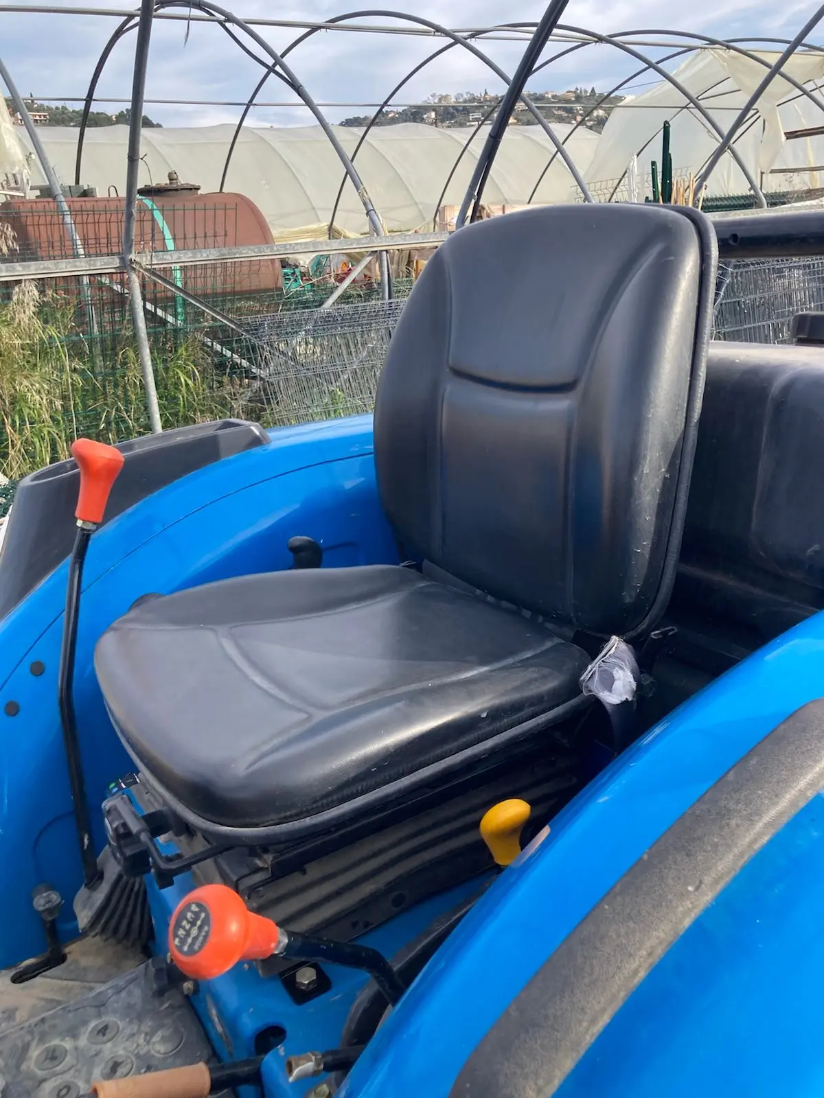 Tracteur-agricole-LS-R60-4