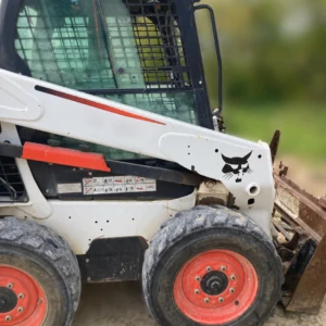 CHARGEUR BOBCAT S530 - 2