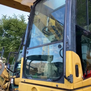 Hitachi EX 135 Excavator